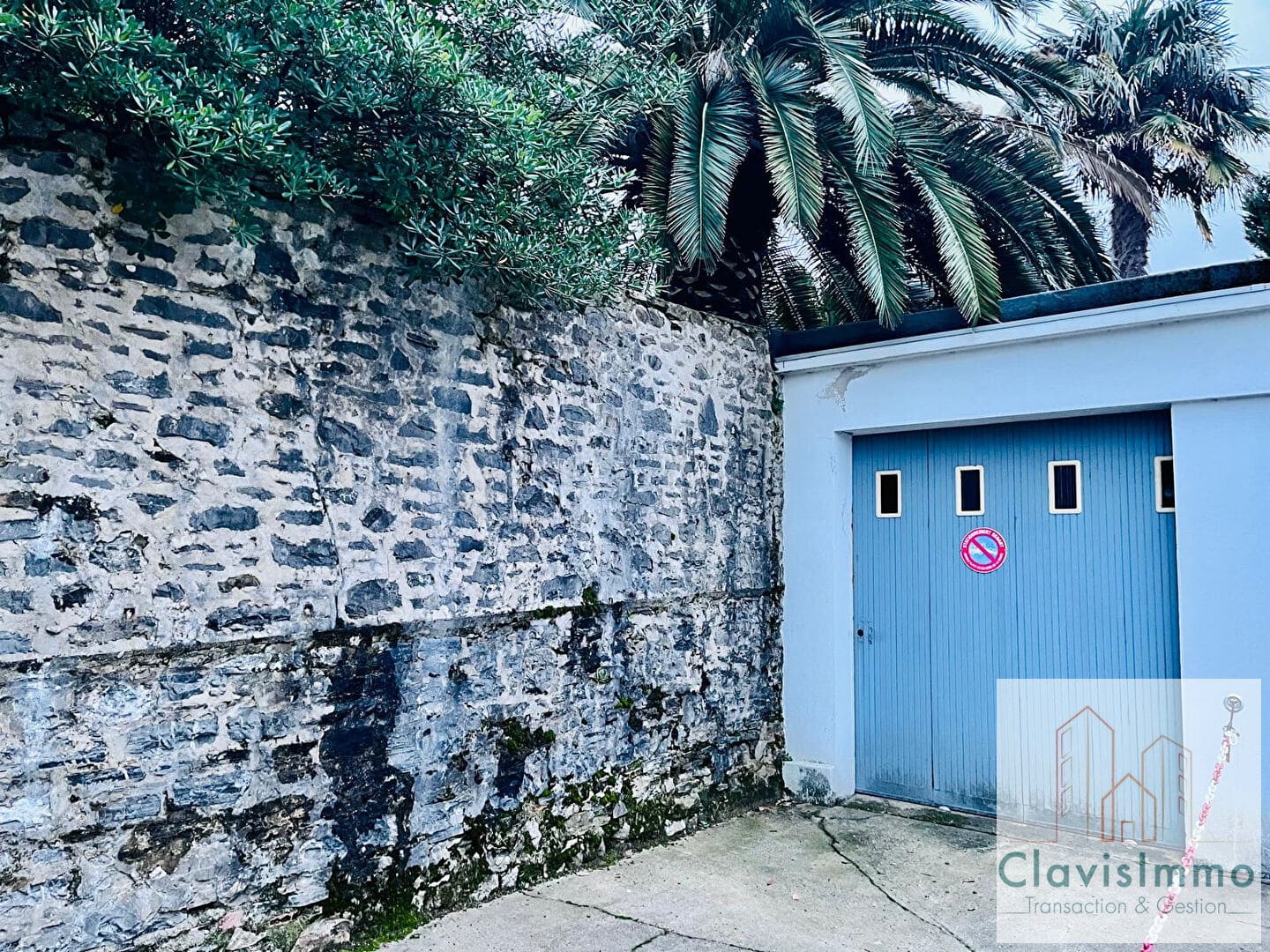 Exclusivité BIARRITZ box 17 m²